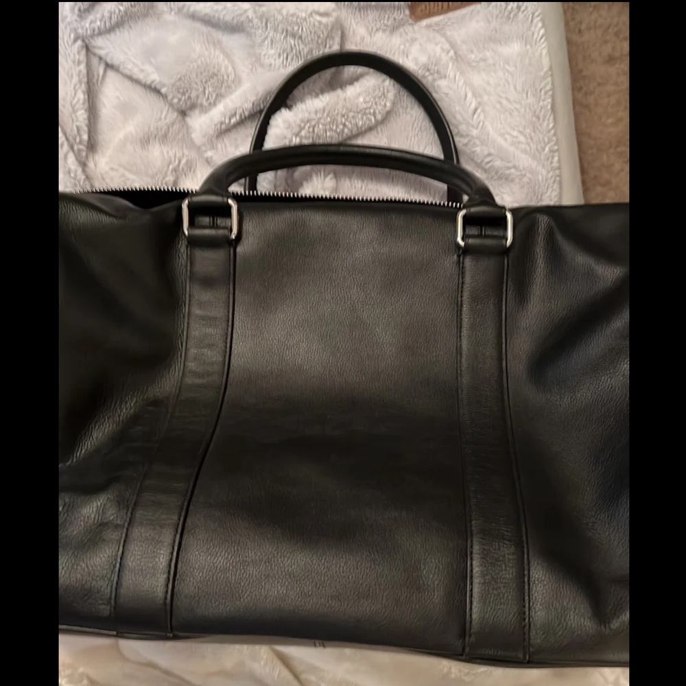 NWOT Coach Pebbled Leather Duffle Bag